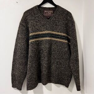 Vintage Abercrombie & Fitch Men's fair isle wool sweater